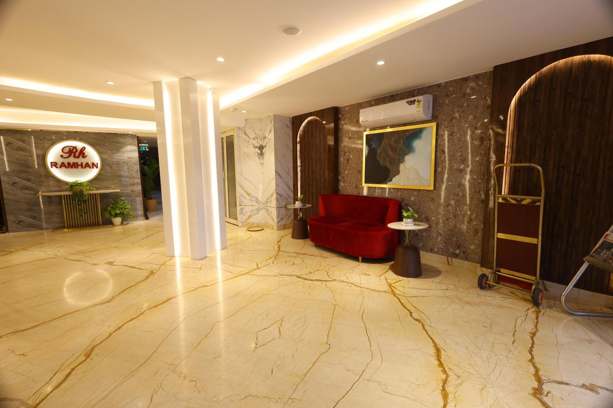 โรงแรมรามหัน พาเลซ นิวเดลี ภายนอก รูปภาพ