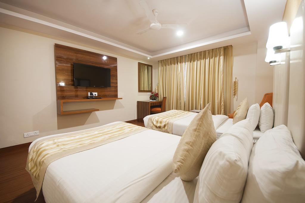 โรงแรมรามหัน พาเลซ นิวเดลี ภายนอก รูปภาพ
